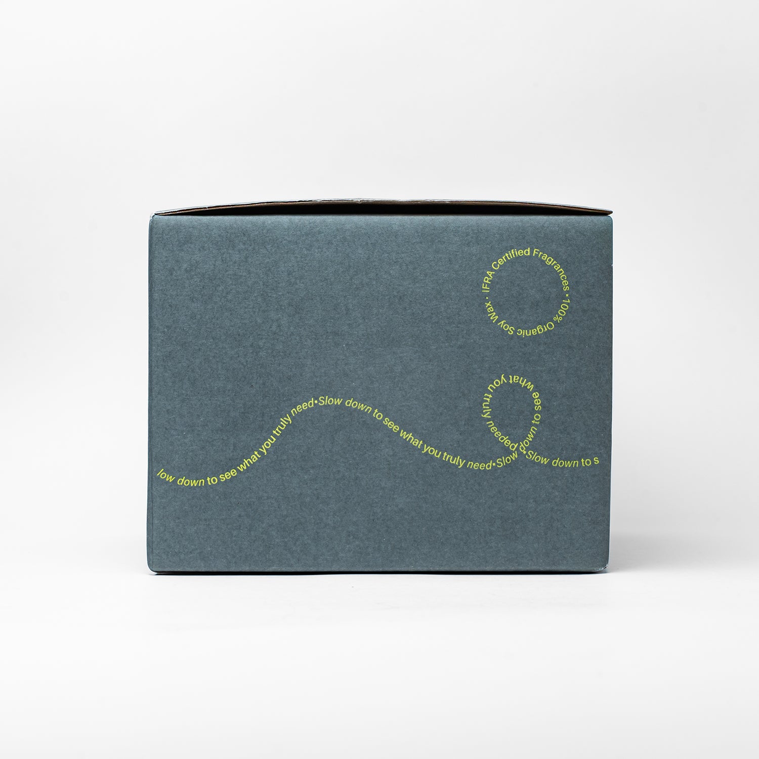 Blackcurrant | Magmum Soy Wax Candle